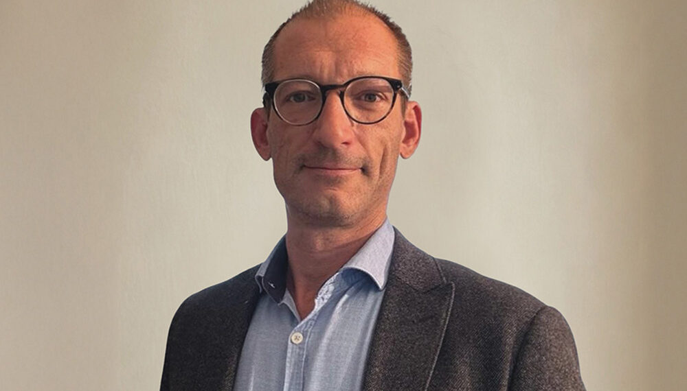 GRANT ALEXANDER SUISSE OUVRE UN BUREAU A ZÜRICH