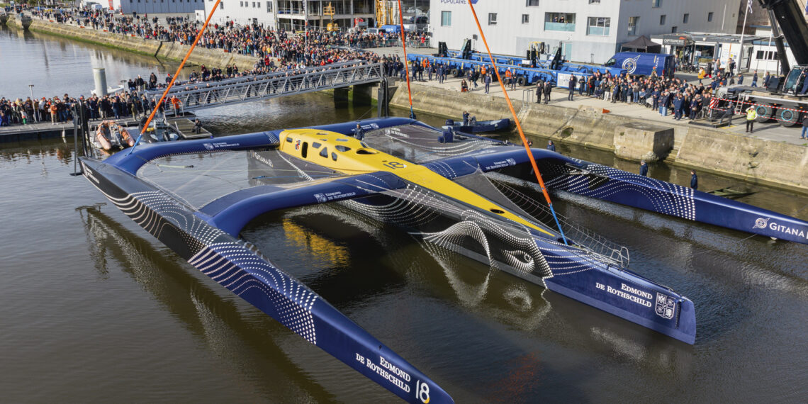 Mise à l’eau du Maxi Edmond de Rothschild