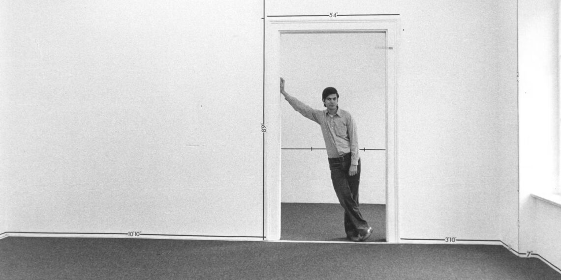 Mel Bochner: pourquoi le marché redécouvre une figure clé du conceptualisme